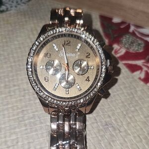 Elegant Rose Goldtone Watch NWOT